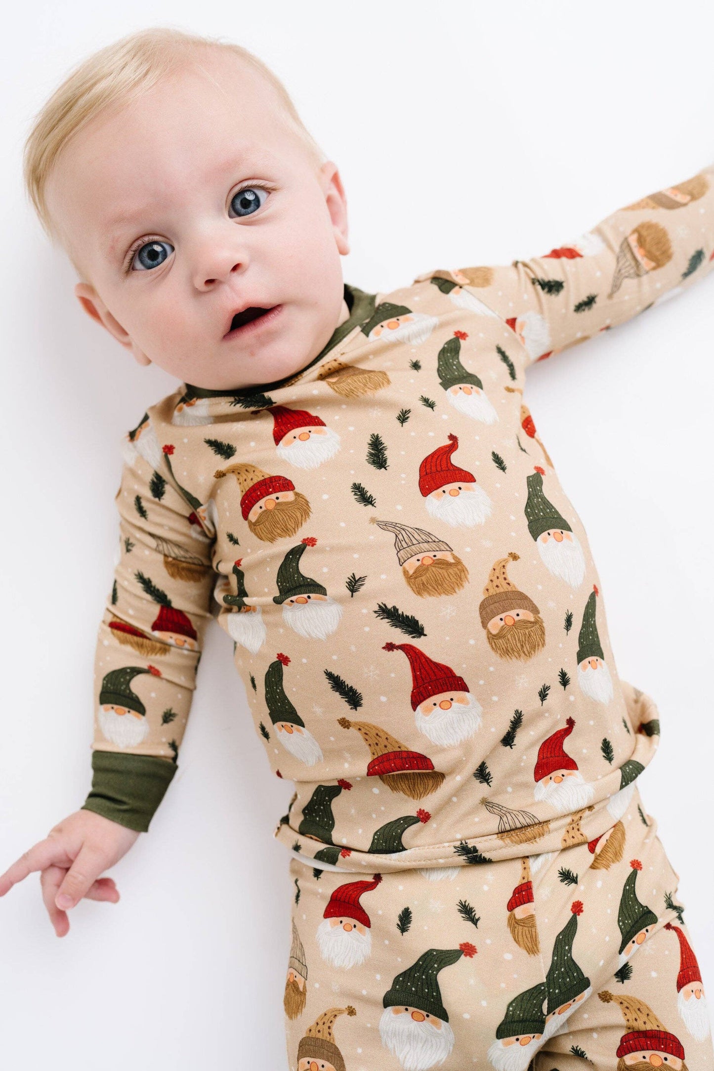 Cozy Gnomes Bamboo Set