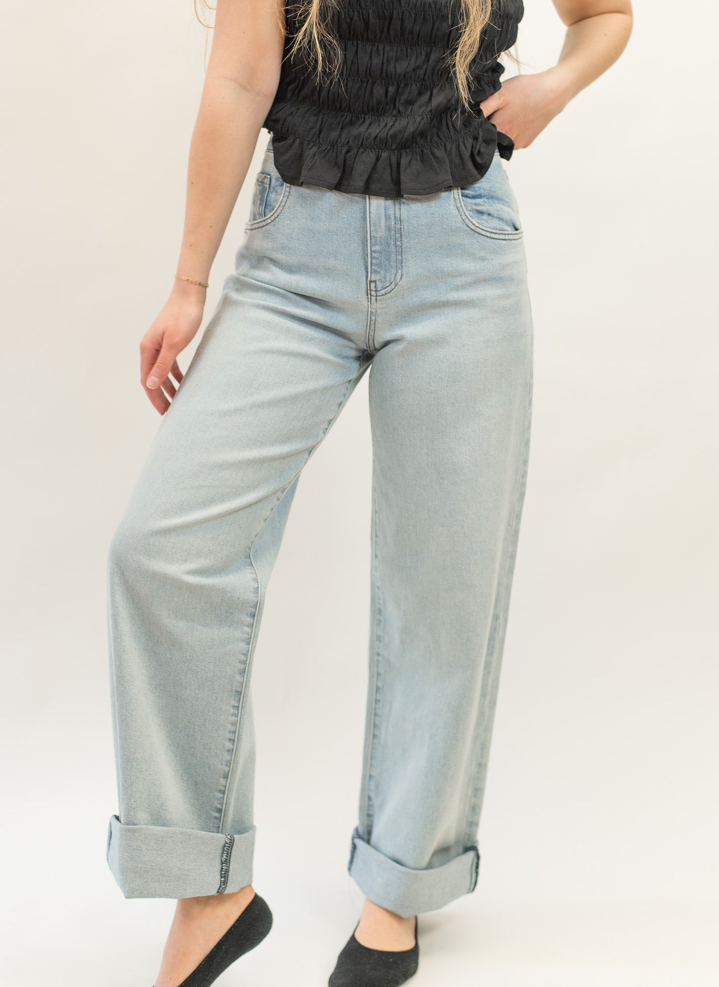 Gwen High Rise Wide Leg Roll Up