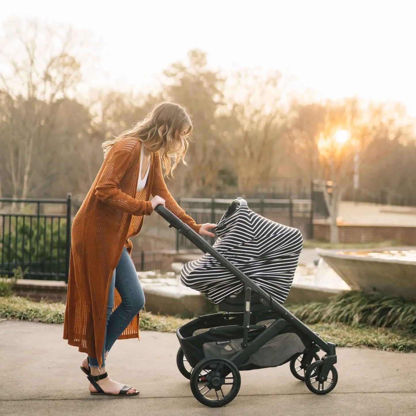 Cover- Modern Stripe - Lulie