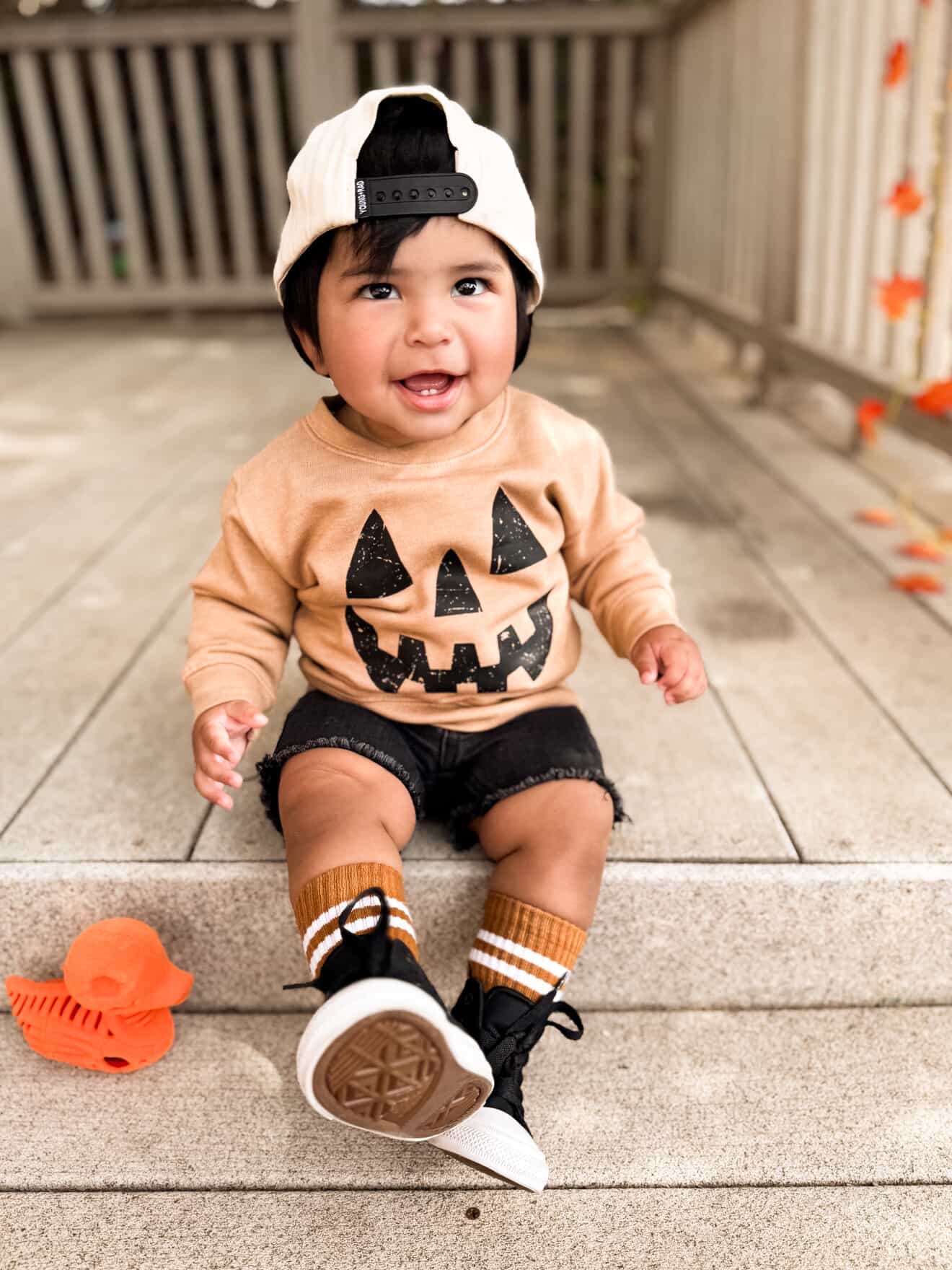 Pumpkin Smiley Sweatshirt- Tan