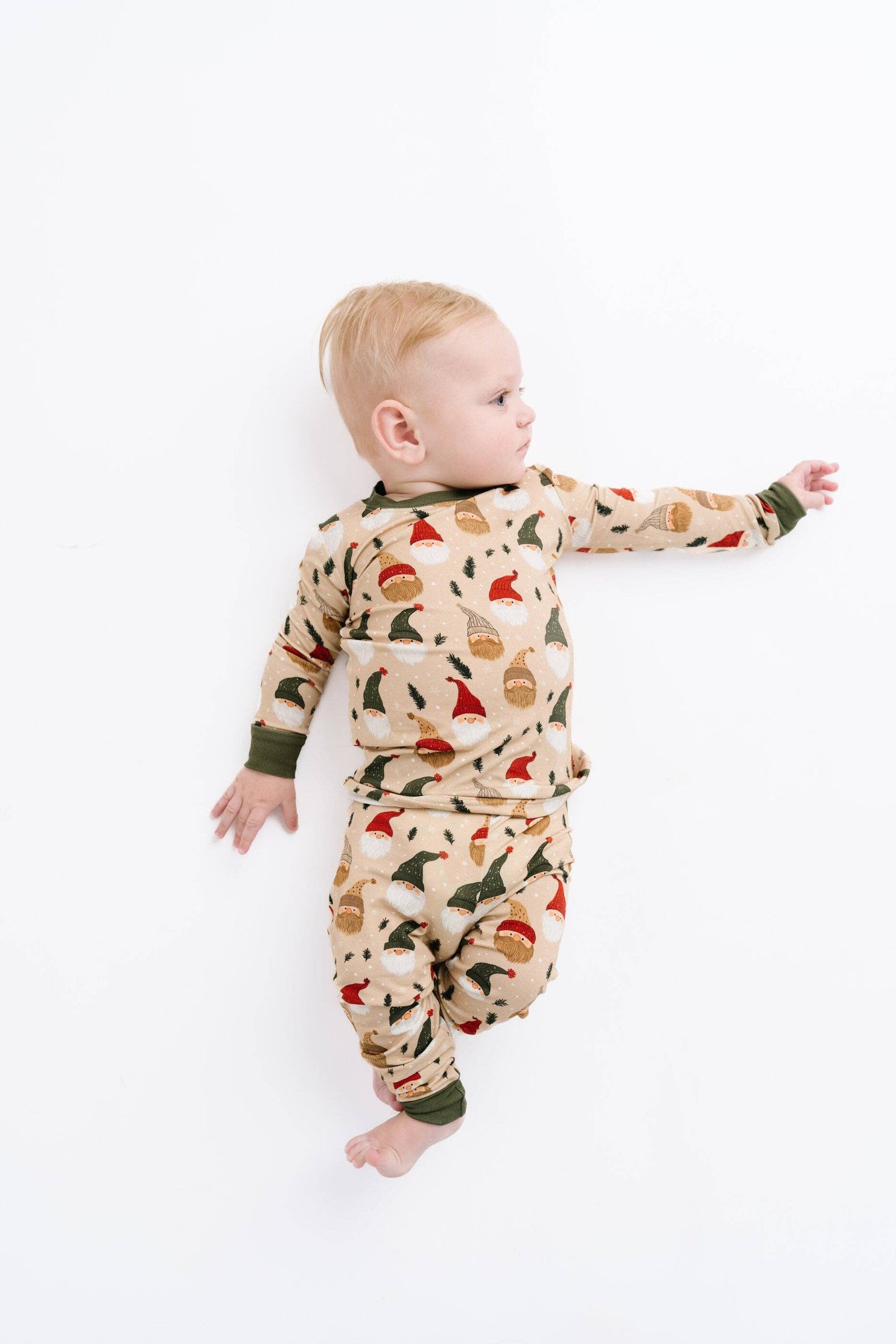 Cozy Gnomes Bamboo Set
