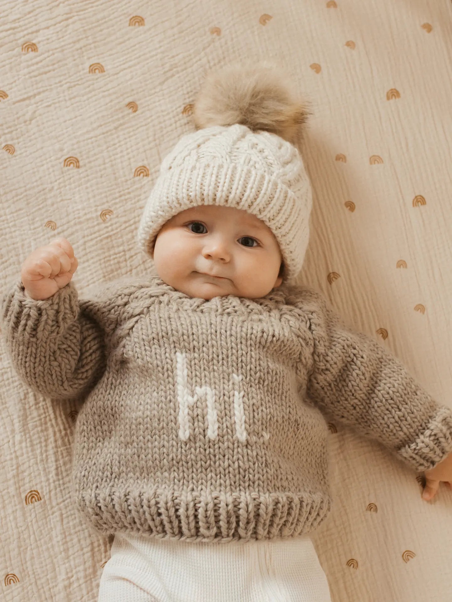 Hi. Crew Neck Sweater- Pebble