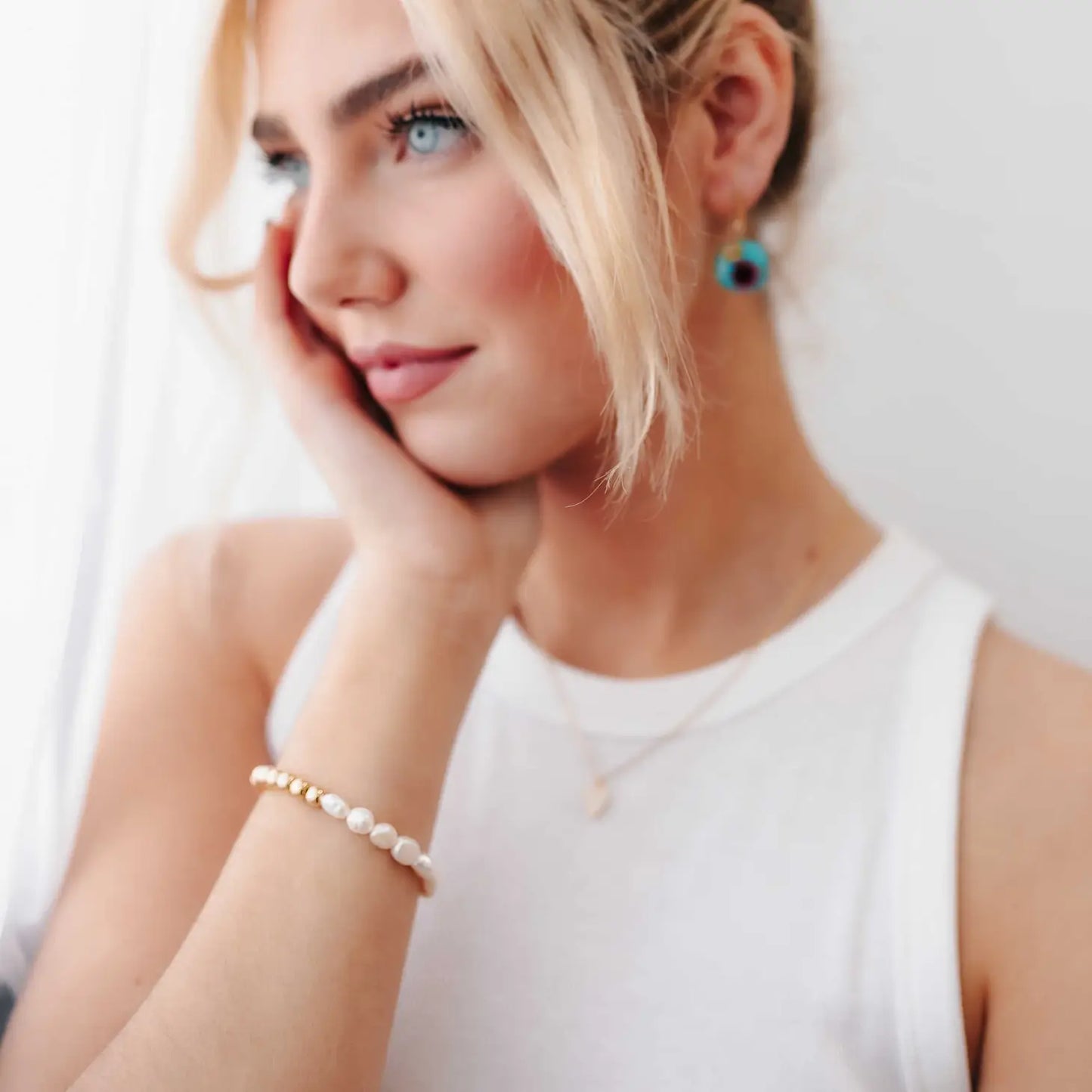 Salty Fresh Water Pearl Stretchy Bracelet