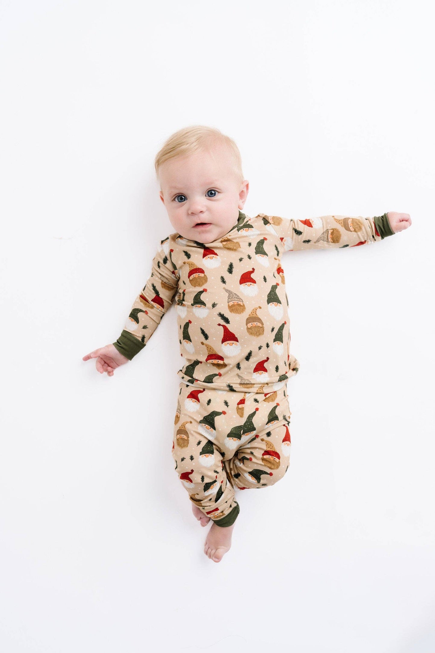 Cozy Gnomes Bamboo Set