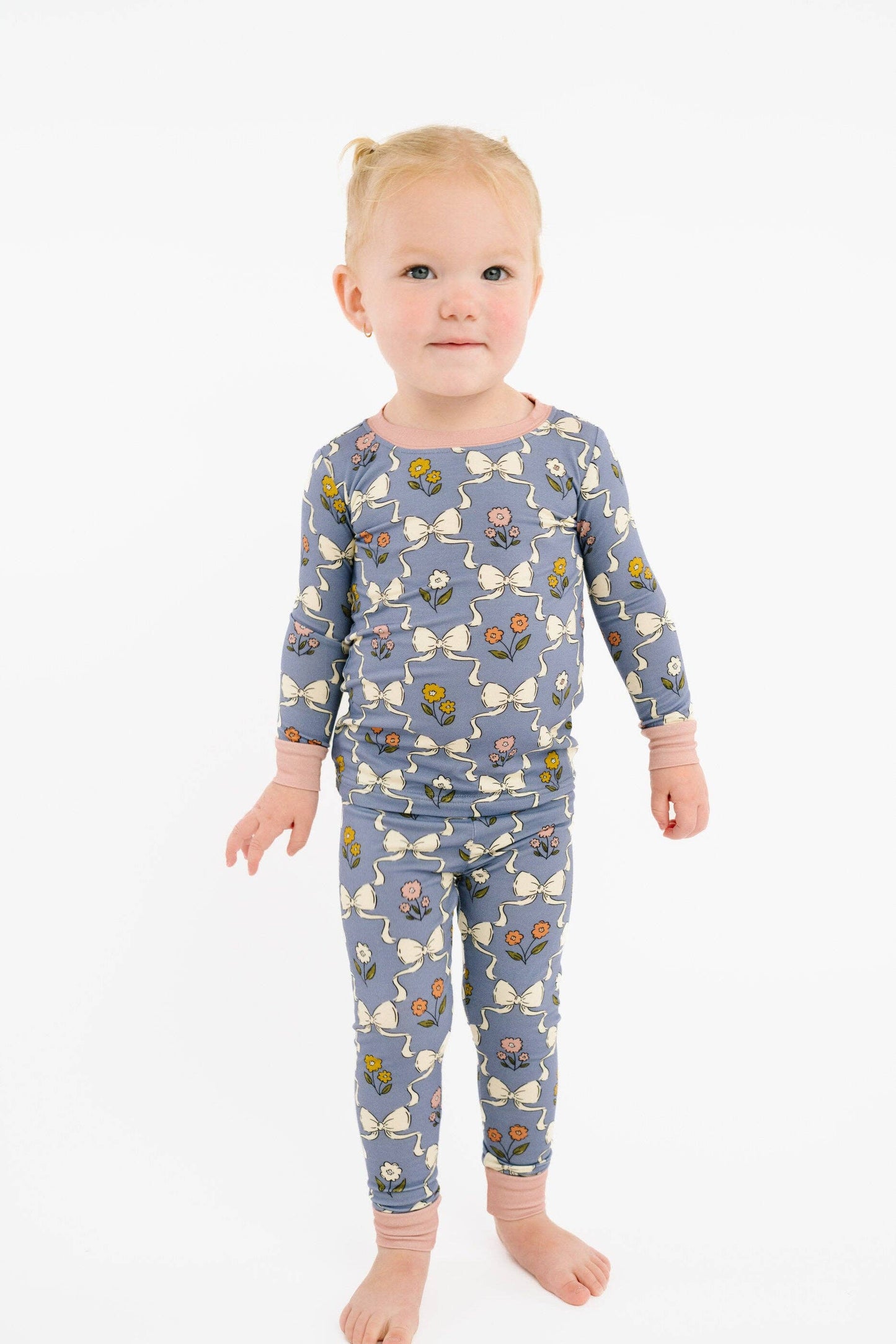 Bow Blooms Bamboo Set