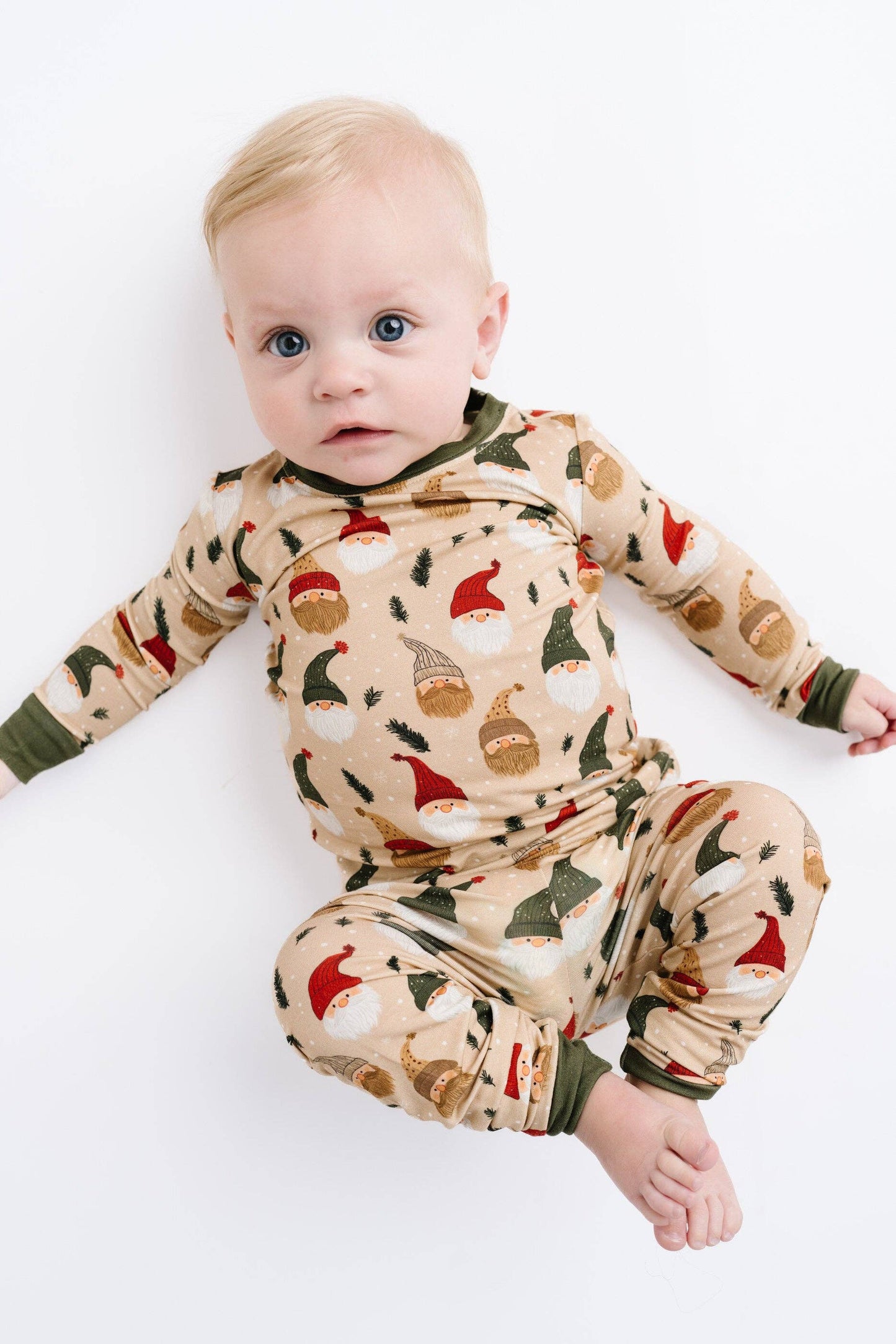 Cozy Gnomes Bamboo Set