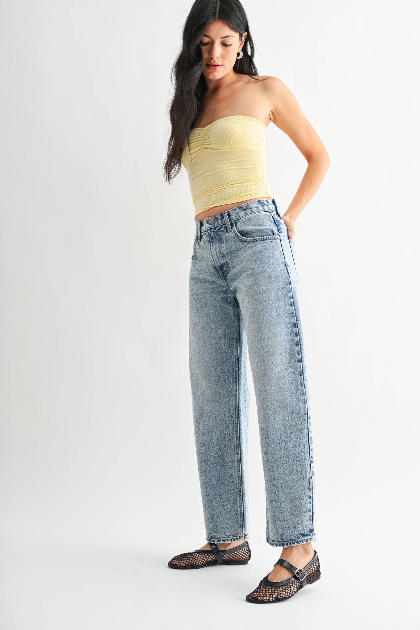 Light Wash Barrel Jean