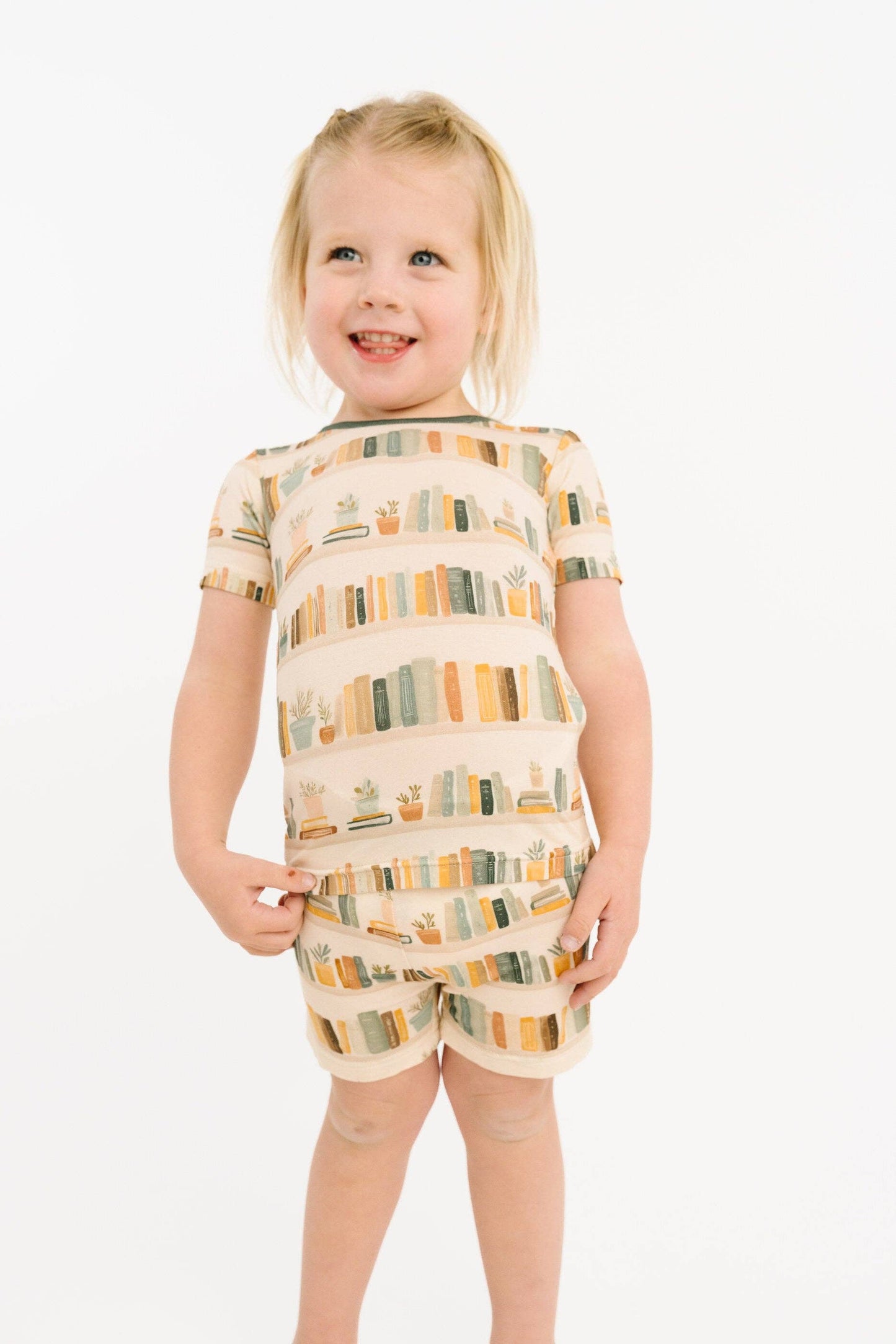 Little Library Bamboo Short Set