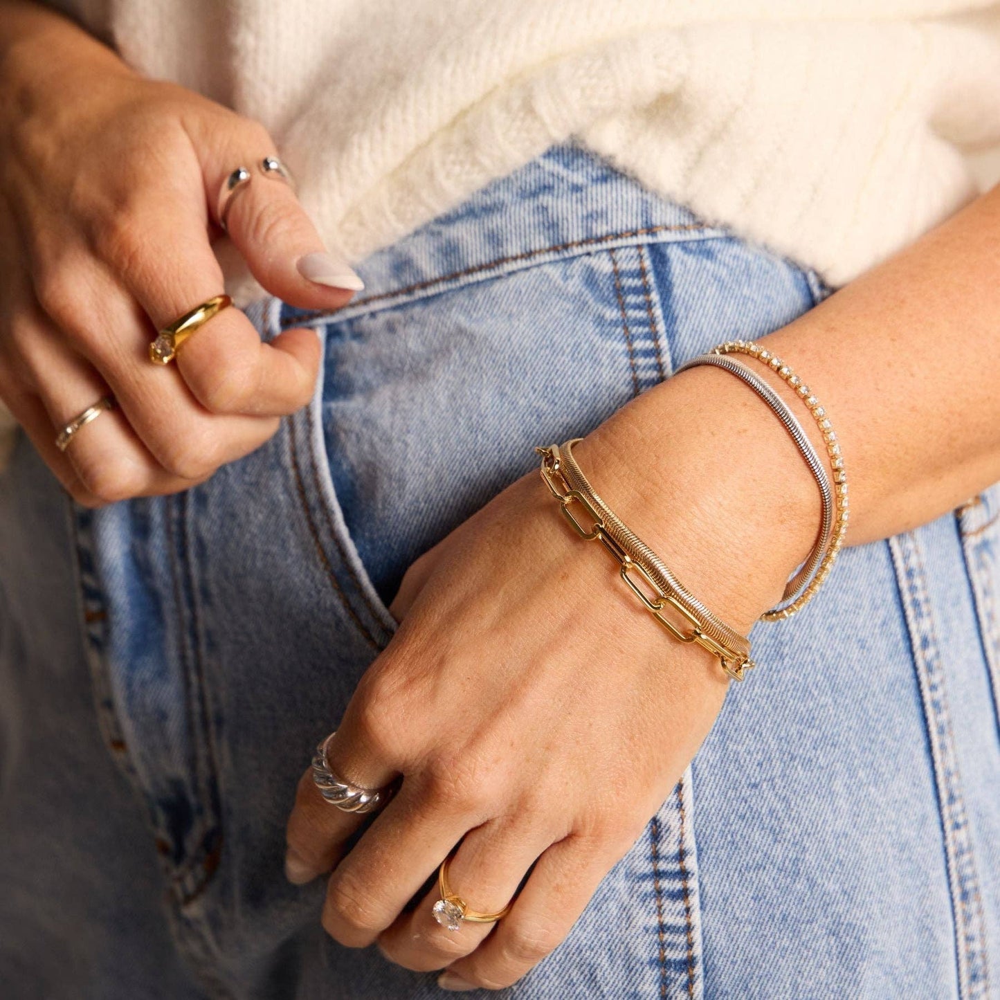 Gold Paper Clip Chain Bracelet