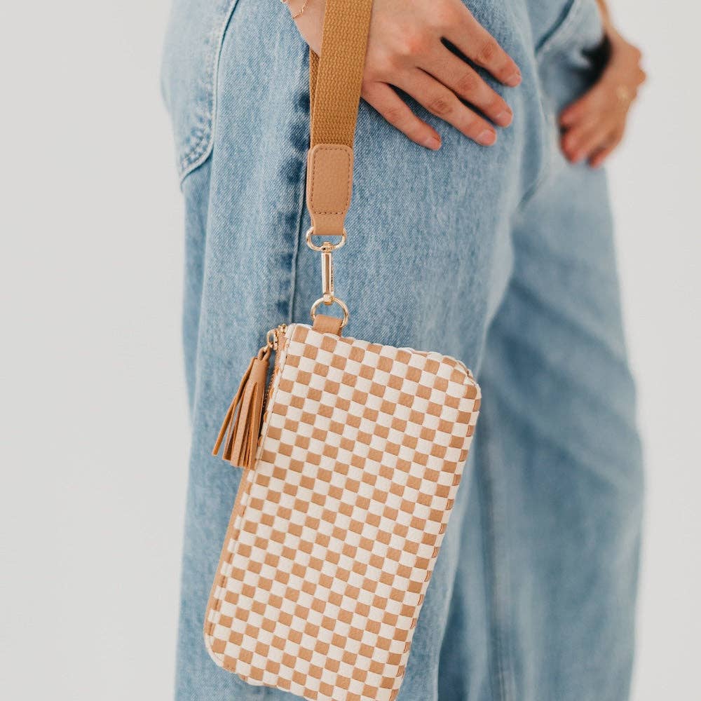 Emma Woven Clutch Wristlet: Tan Checkered