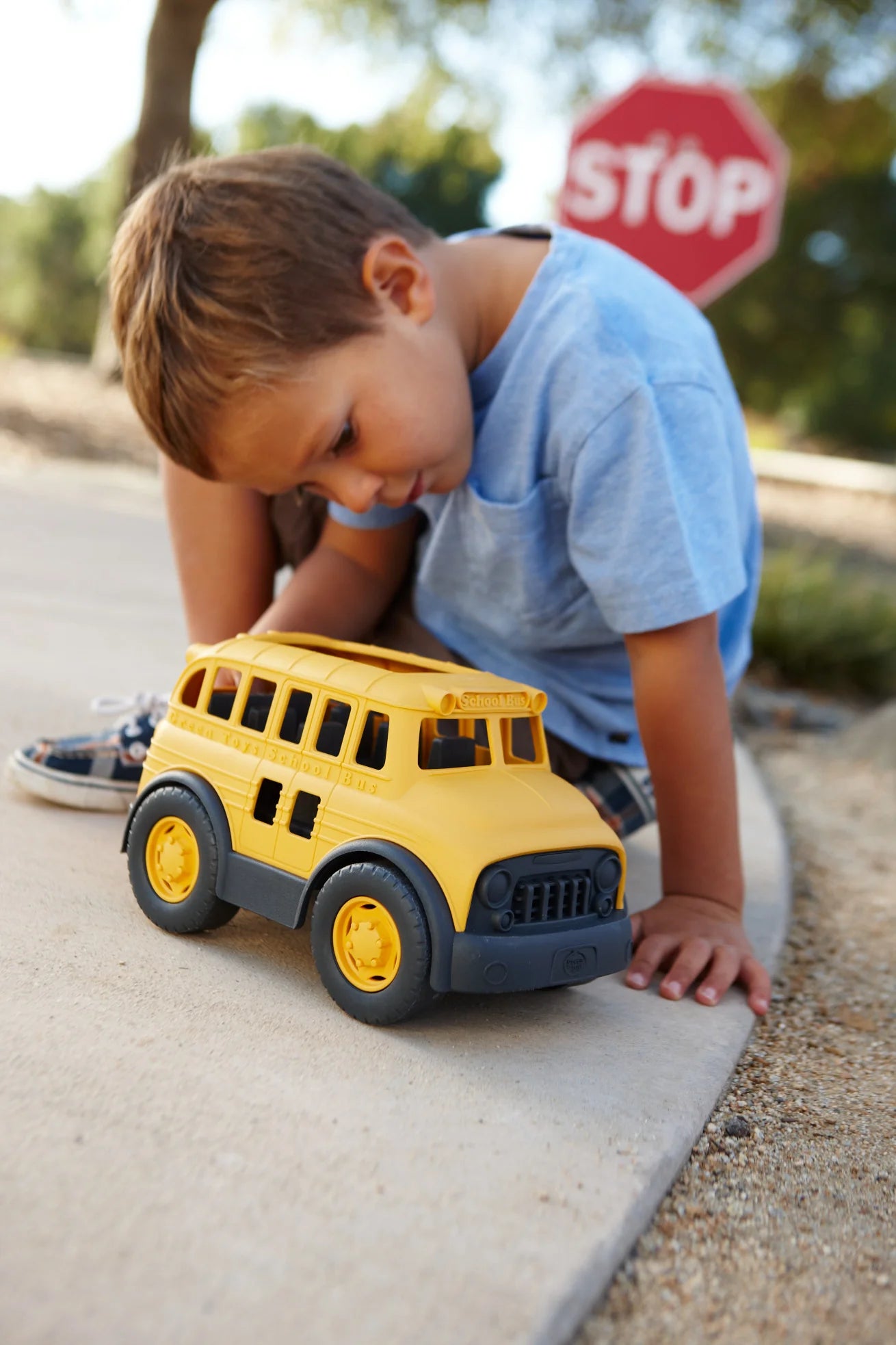 School Bus - Lulie