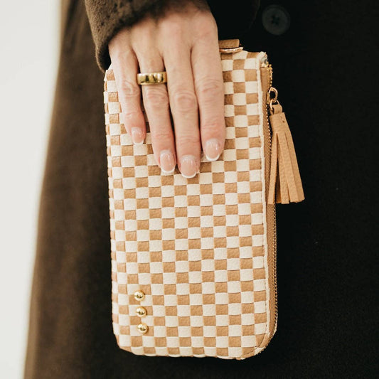 Emma Woven Clutch Wristlet: Tan Checkered