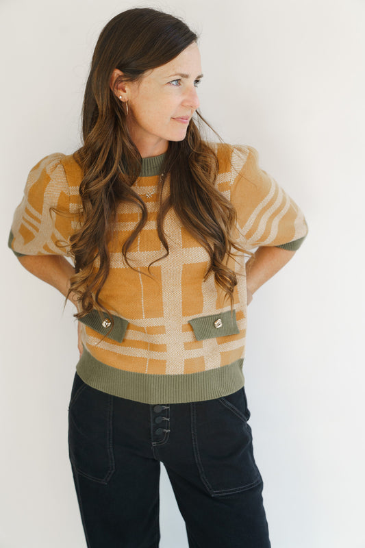 Short Sleeve Pattern Detail Top