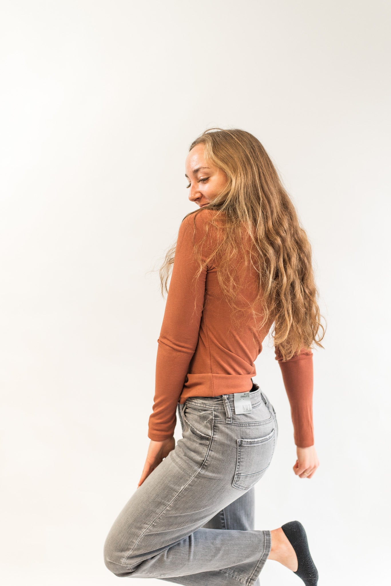 Knit Mock Neck Long Sleeve Pullover Top- Rust