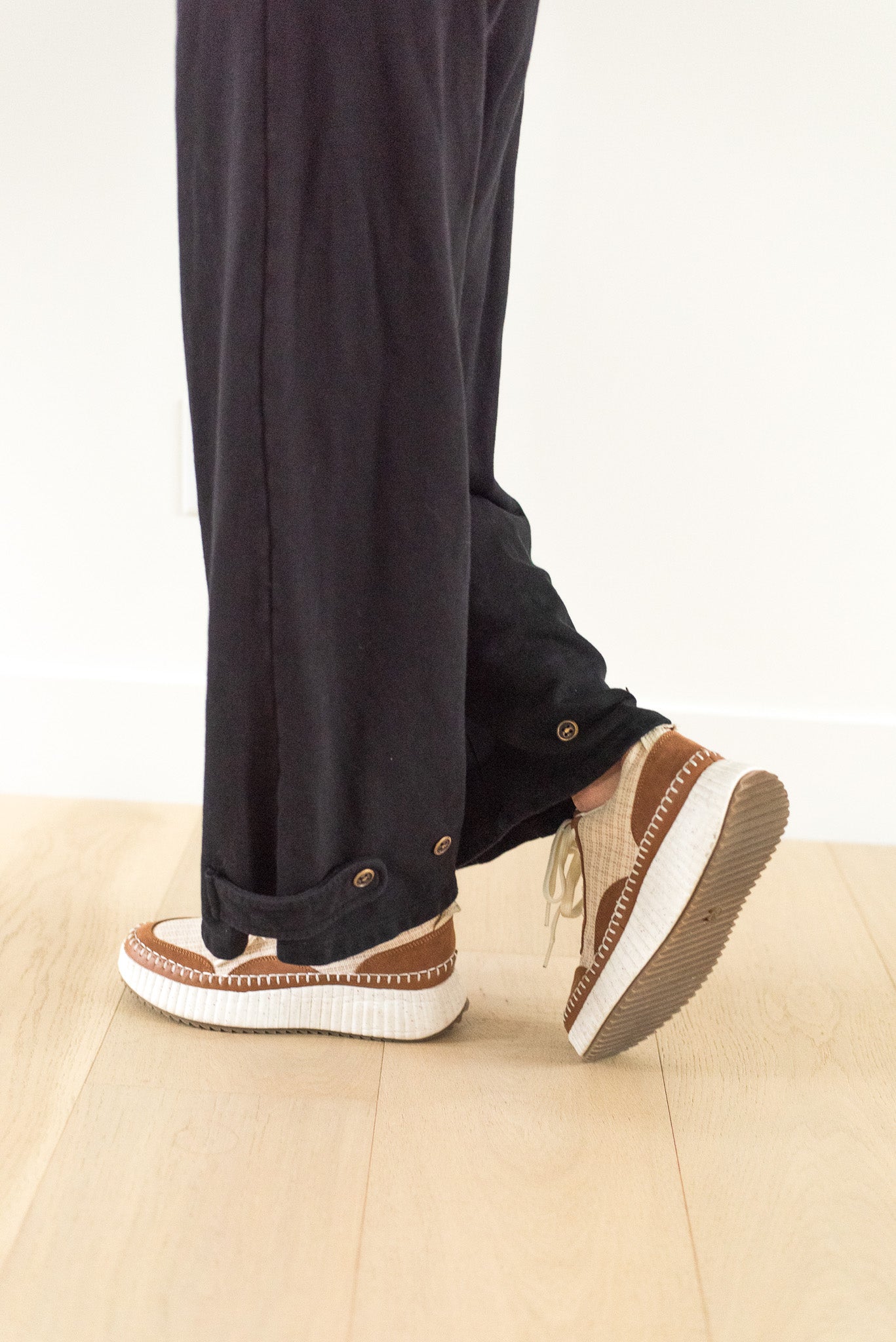 Electra Parachute Pant- Black - Lulie
