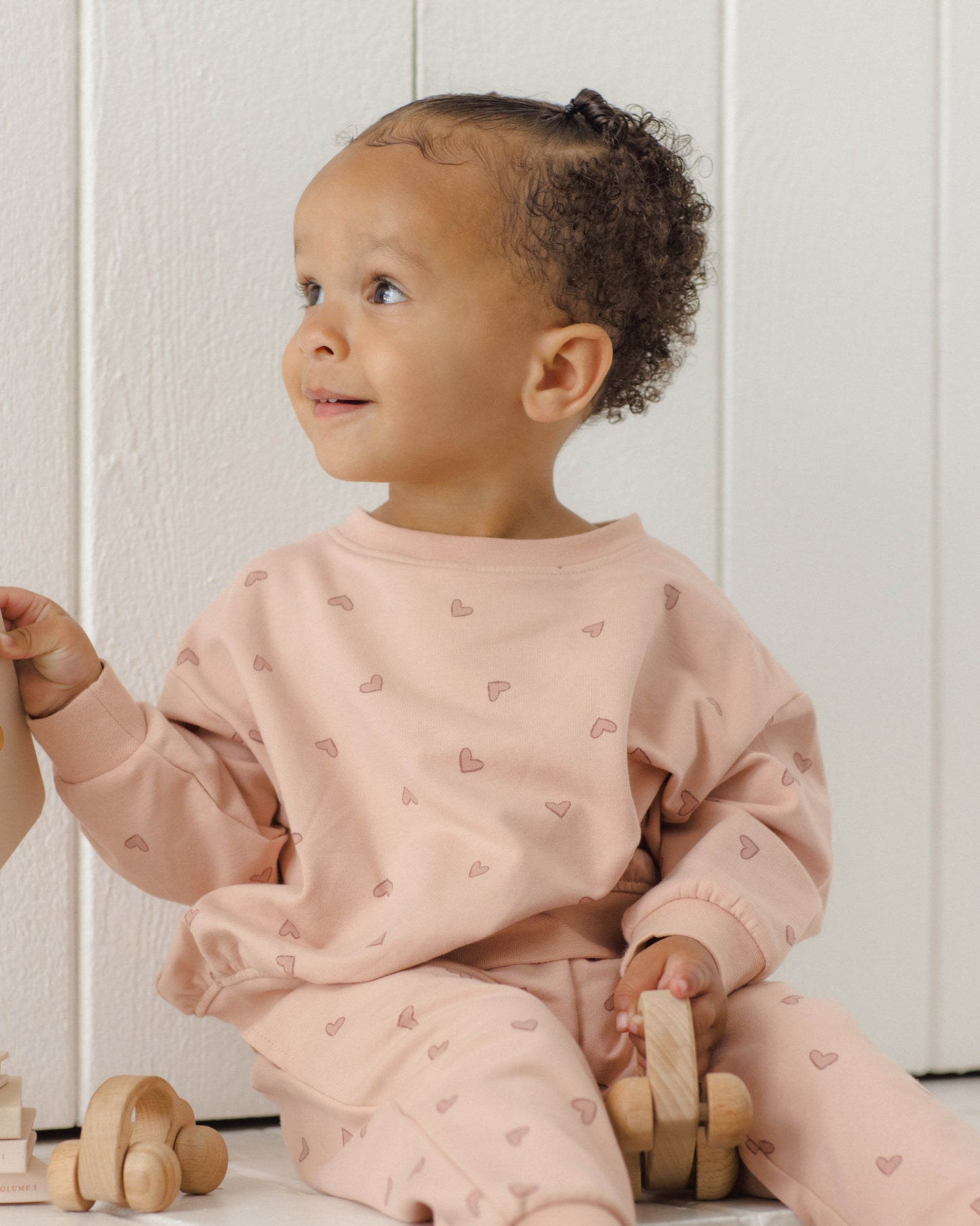 Relaxed Sweatshirt- Hearts