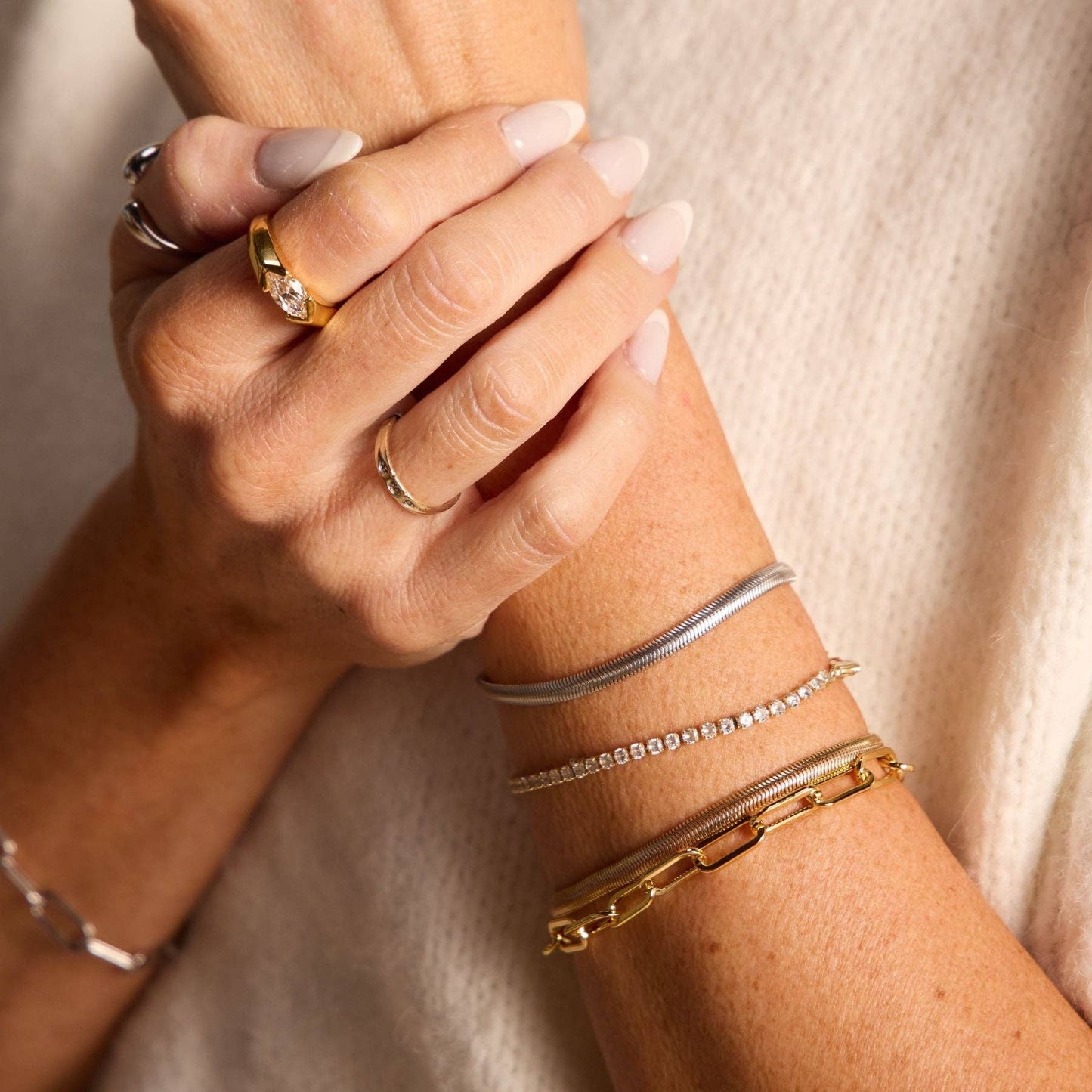 Gold Paper Clip Chain Bracelet