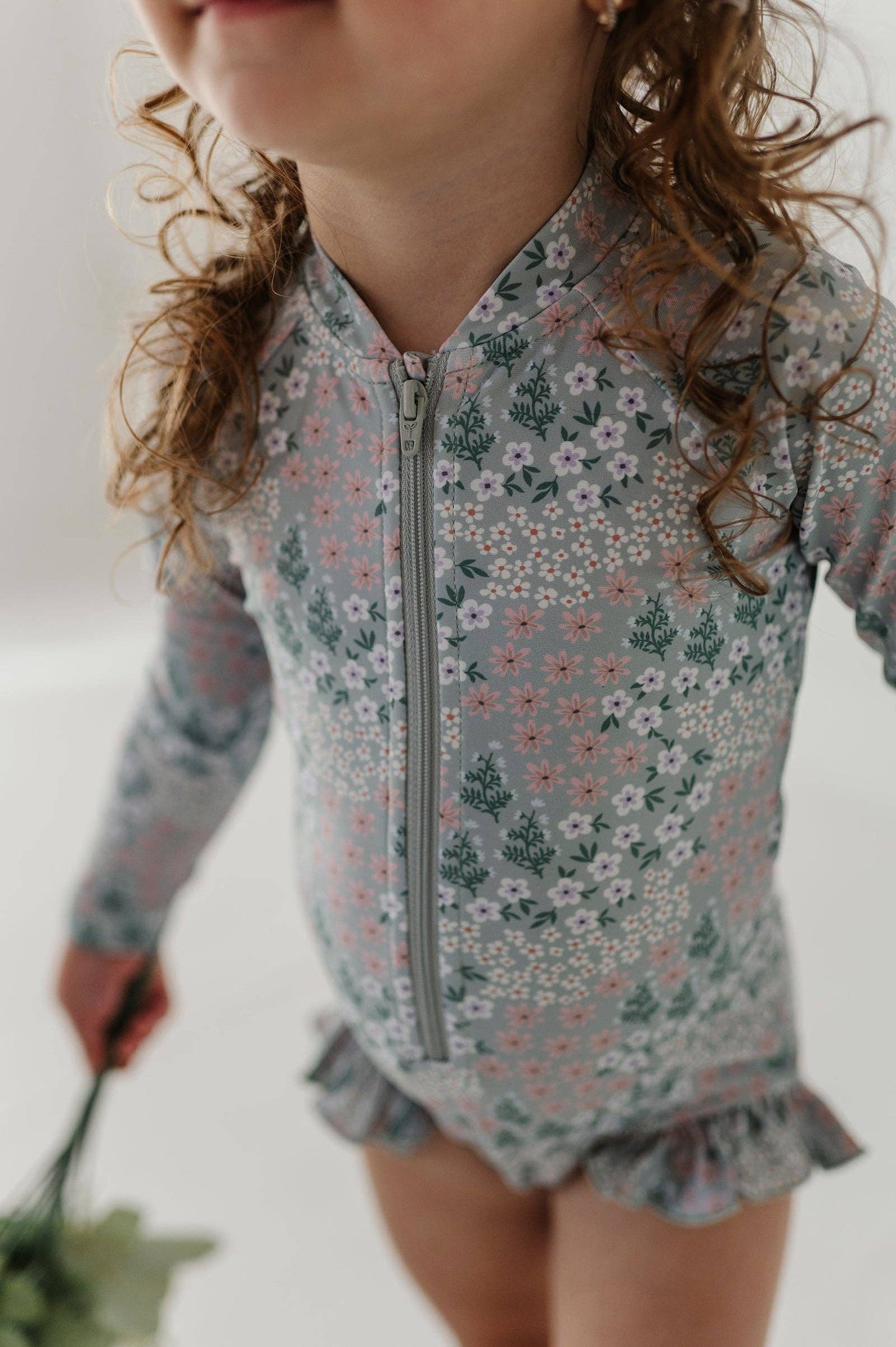 Girl's Ruffle Rash Guard Swimsuit