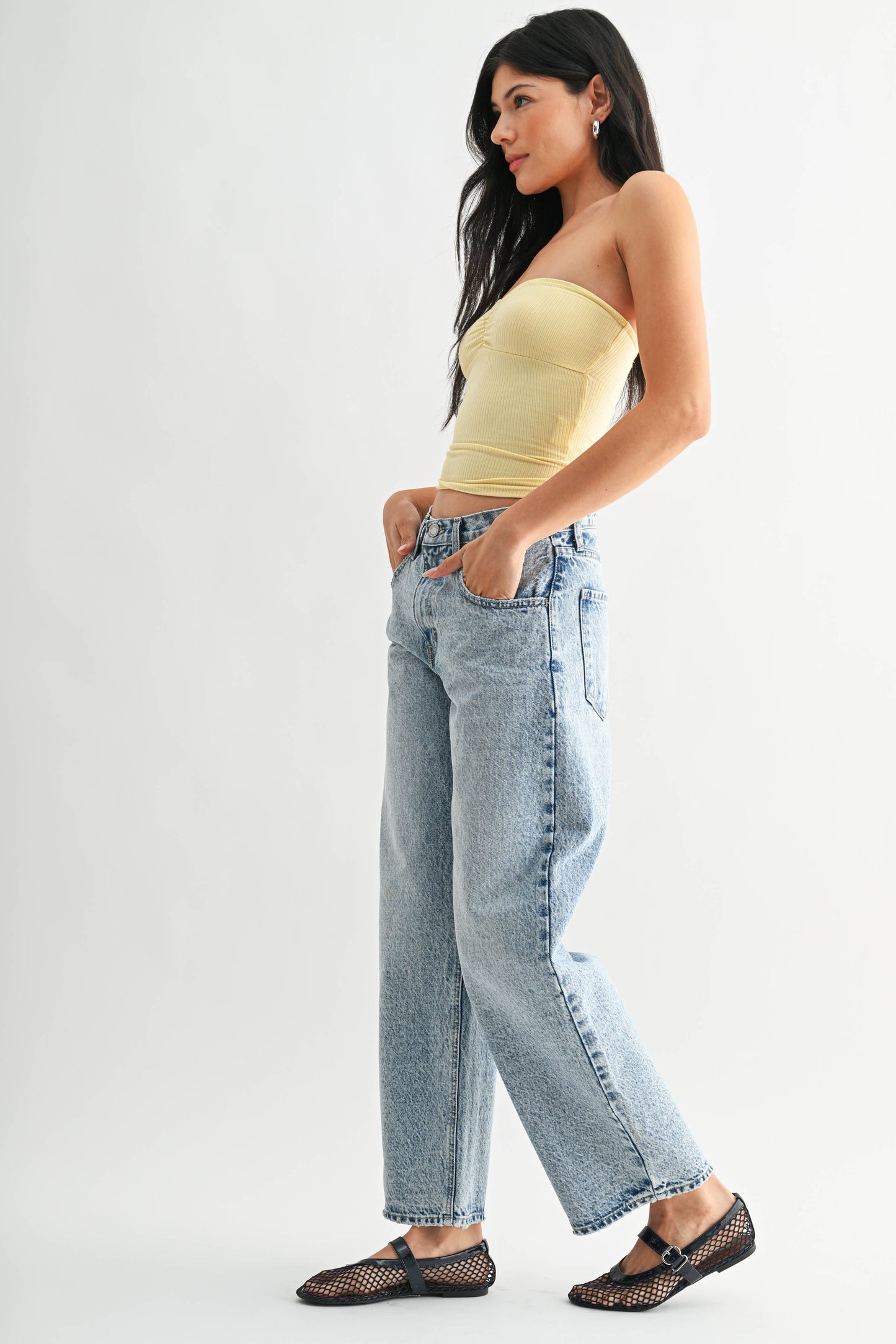 Light Wash Barrel Jean
