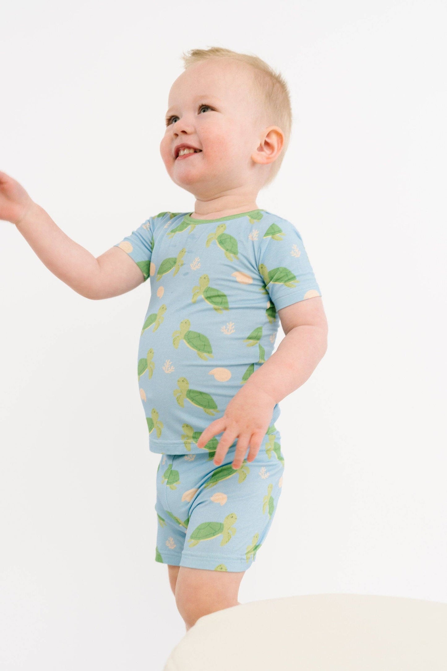Turtle Friends Bamboo Shorts Set