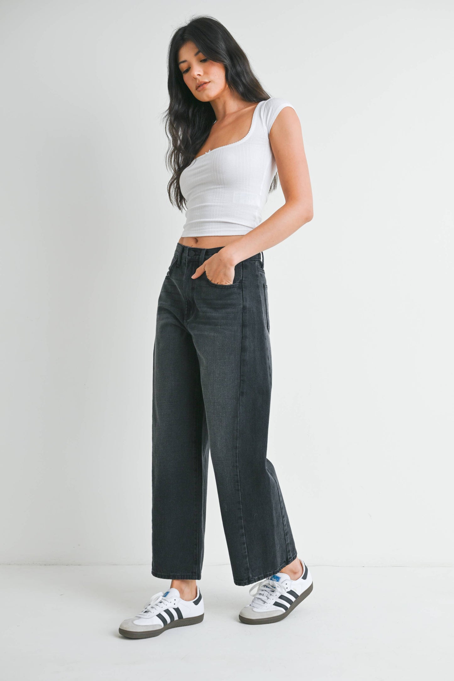 Barrel Jean Twist- Black