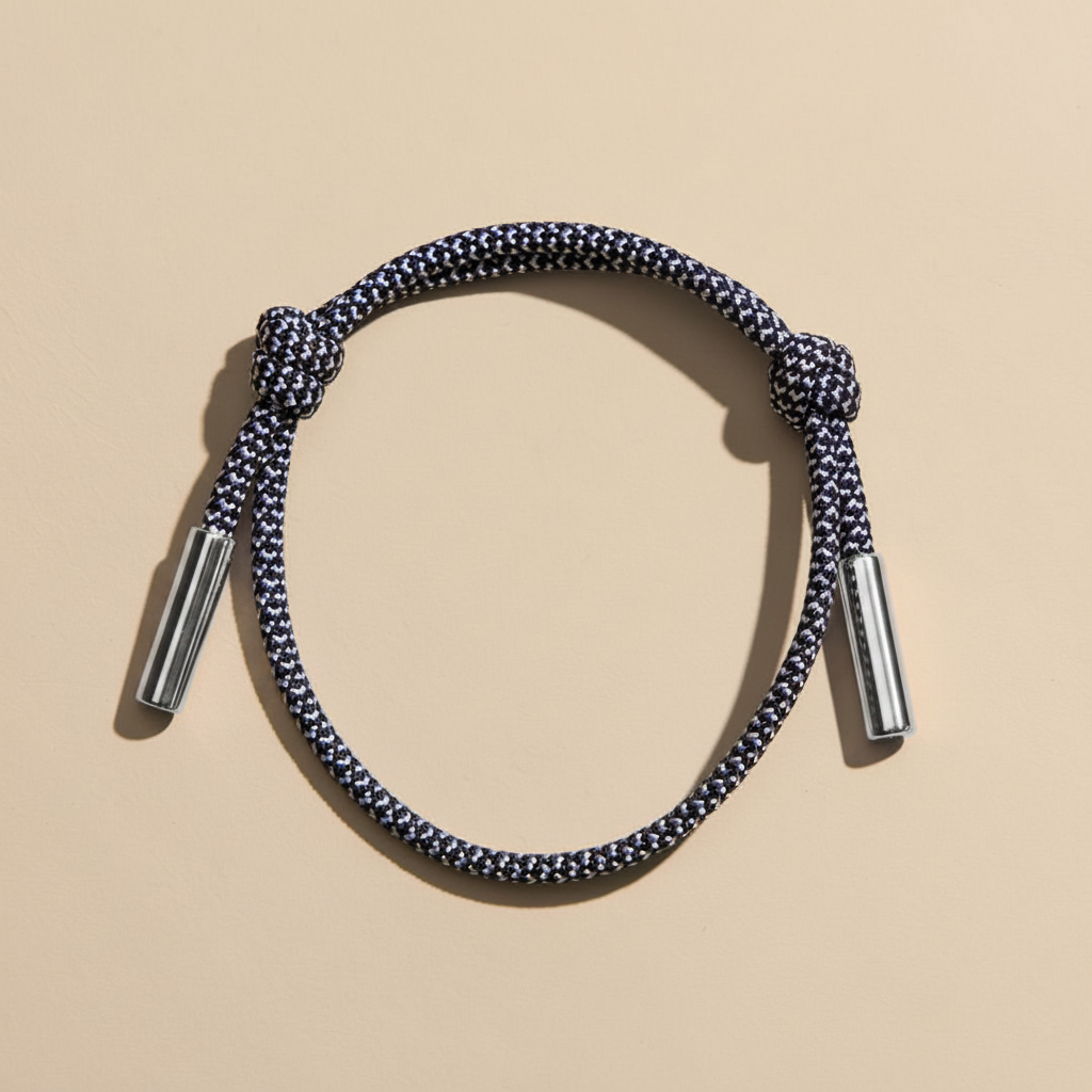 Black & White Paracord Bracelet