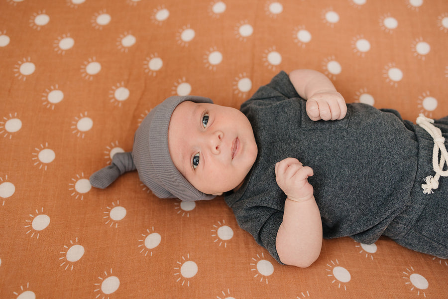 Ribbed Knot Hat - Grey - Lulie